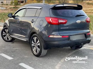  2 Kia sportage