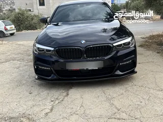  2 BMW 530 BMW