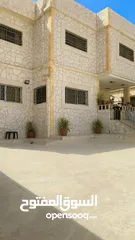  1 بيت مستقل للبيع