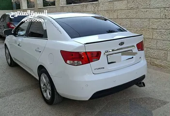  3 كيا فورتي 2008