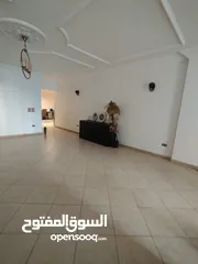  18 شقه للبيع المعادى جراند سيتى 245