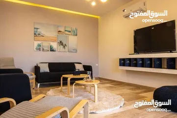  29 giving city مدينة تظم مجموعه شاليهات فخمه  اهلا وسهلا بالجميع  شاليه حجم صغير  شاليه كبير مسبح اطفال