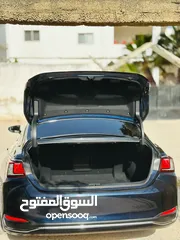  7 لكزس ES300 2019 ألترا فل كامل أعلى صنف لون كحلي غامق مميز للبيع