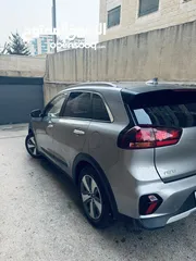  5 جيب كيا نيرو هايبرد  بنزين + كهرباء