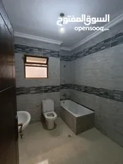  3 شقة فارغة للايجار في طبربور 3 نوم 250