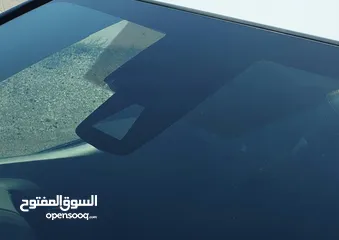 9 تويوتا بريوس 2022 XLE فحص كامل فل ما عدا الفتحة صنف بيرسونا TOYOTA PRIUS 2022 XLE FULLY LODED