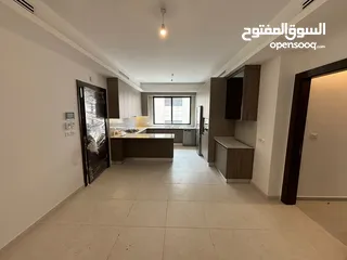  16 شقة شبه مفروشة للايجار في عبدون  ( Property 38450 ) سنوي فقط