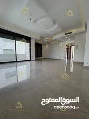  3 شقة فاخرة - لم تسكن - دير غبار - 3نوم 1ماستر - 220م - بإطلالــــه مميزة - قرب الخدمات العامة
