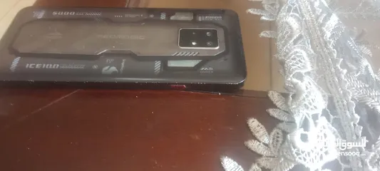  3 أجهزة وهواتف