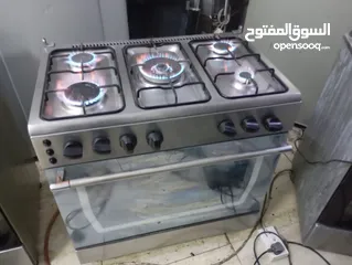  3 طباخة نظيفة وممتازه جدا(قابل للتفاوض)