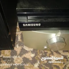  1 سمعات مع مضخم مع جهاز DvD SAMSUNG