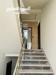  25 شقه في ضاحية النخيل للبيع فاخره جدا موقع مميز مطله على طريق المطار