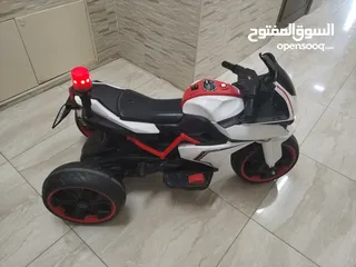  3 دراجه أطفال بحالة ممتازه
