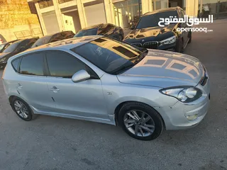  1 I30 2010 سيارة