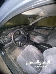  3 ميتسوبيشي صالون جالنت 2004