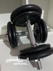  2 طقم دامبلز مع قضبان جديد الوزن الكلي 15 كغم بدون القضبان 4 دامبلز × 2.5 كغم 4 دامبلز × 1.25 كغم