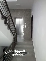  14 شقه فارغه للايجار - ضاحيه الرشيد قرب دوار اقرأ