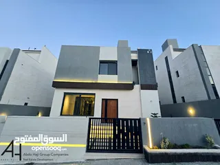  6 فيلا طابقين وروف للبيع الراهبات الورديه