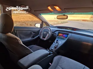  5 تويوتا بريوس