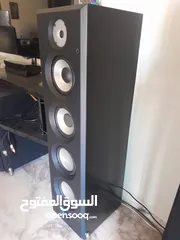  2 Panasonic Floor Standing Speakers