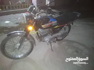  2 موتر سوزوكي AX100 SUZUKI وكالة مجمرك مرقم نظيف كرت مكان التواجد تعز المدينه