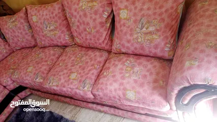  9 مجلس خليجي للبيع نظام تركي إستعمال بسيط نظيف جدآ ع واقع أجمل من صور وخشبه نظيف وجامد