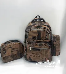  24 حقائب مدرسية للأطفال