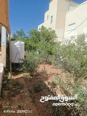  9 بيت حجر مستقل للبيع