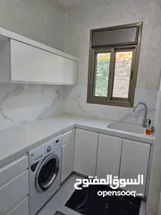  10 شقه مفروشه للايجار ذات اطلاله جبليه رائعه بالقرب من الايكون مول والحي الدبلوماسي