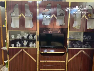  2 بوفيه تفصيل نظيفة وكالة بسعر مغري خشب لاتيه