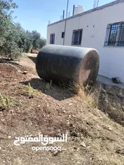  2 خزان ماء غذائي سعه اكثر من 7 متر