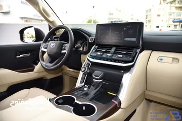  19 تويوتا لاند كروزر بنزين 2024 Toyota Land Cruiser GXR 3.5L Twin Turbo V6