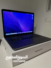  1  Macbook M1 2020 13 inch