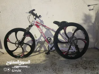  1 بسكليت جنط 26 النوع خليجي ممتاز كلشي شغال السعر 50 قابل للتفاوض ركب العجل وشيل التواصل الاردن عمان