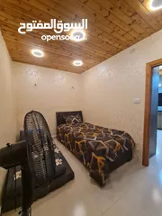  2 روف مفروش تشطيب سوبر ديلوكس للإيجار