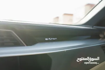  15 Audi E-Tron 55 Quattro 2021