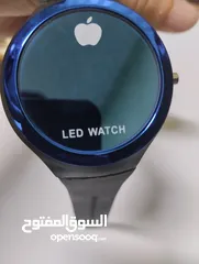  4 ساعة للبيع