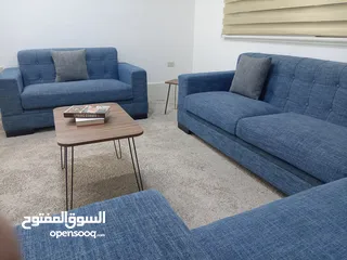  2 طقم كورنر مستورد امريكي بحالة الوكاله استعمال خفيف جدا للبيع بسعر مغري