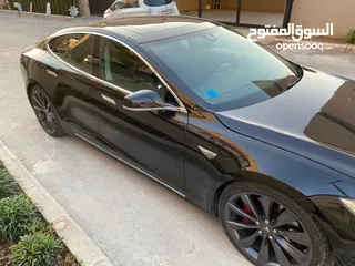  5 Tesla Model S