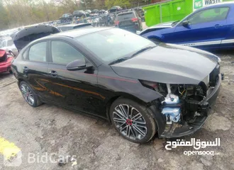  12 KIA Forte GT 2021