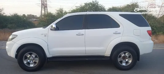  8 Toyota fortuner gcc  2006