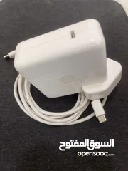  12 MacBook Pro 2020 (M1). 512G