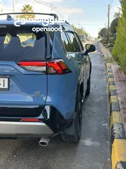  11 TOYOTA RAV4 Hybrid 2022 SE Black Edition