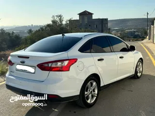  2 فورد فوكس 2013