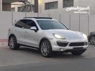  1 Porsche Cayenne S 2011 gcc