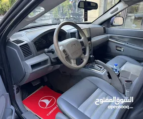  3 جيب جراند شيروكي موديل 2005  ‎ بحالة ممتازة / فل كامل Black Edition