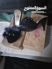  2 بابوج عرايسي اسود