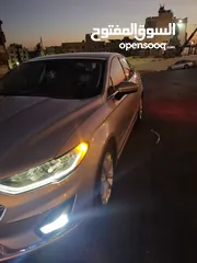  4 Ford Fusion SE 2019
