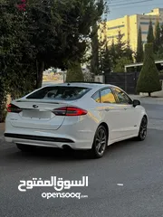  12 فورد فيوجن موديل 2018 فحص ثلاث جيد ... مضروب الراسيه خلفي.. استخدام شخصي... بحاله الوكاله..