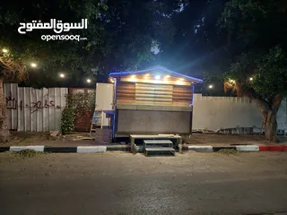  2 كيوسك( كشك) متنقل للبيع موجود بمدينة قلقيلية